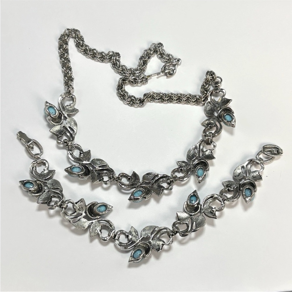 Vintage Bracelet Necklace Set Silvertone Faux Blue Turquoise Faux Pearl  Ornate